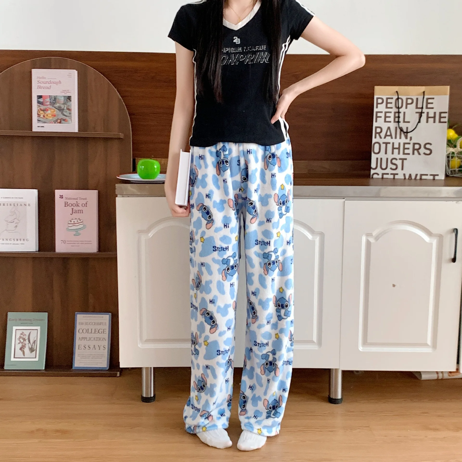 ชุดนอนผ้าสักหลาดลายการ์ตูนสติท - Winter Clothing Clearance บทวิจารณ์และราคา
